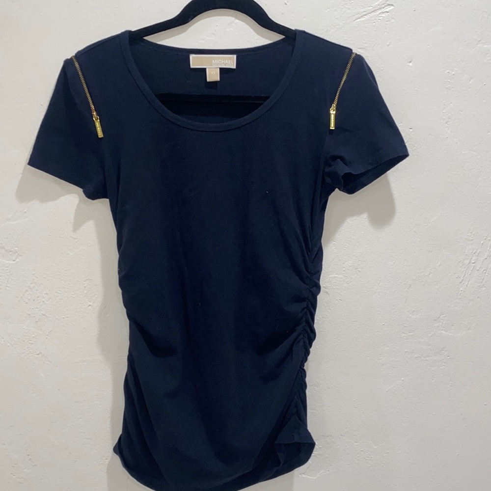 Michael kors t shirt with zipper shoulder